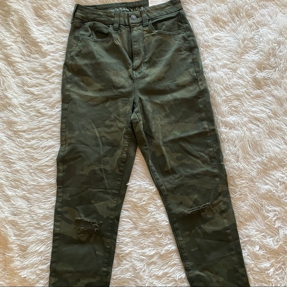 NWT AE Curvy Ripped Camo High Waisted Jegging Jeans - Picture 8 of 15